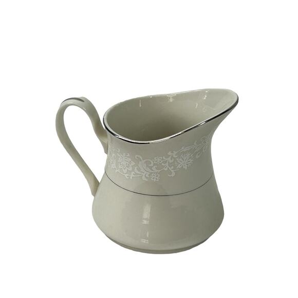 RARE Vintage Ivory Fantasy Japan China Creamer Dish Silver Trim Floral - Picture 2 of 10